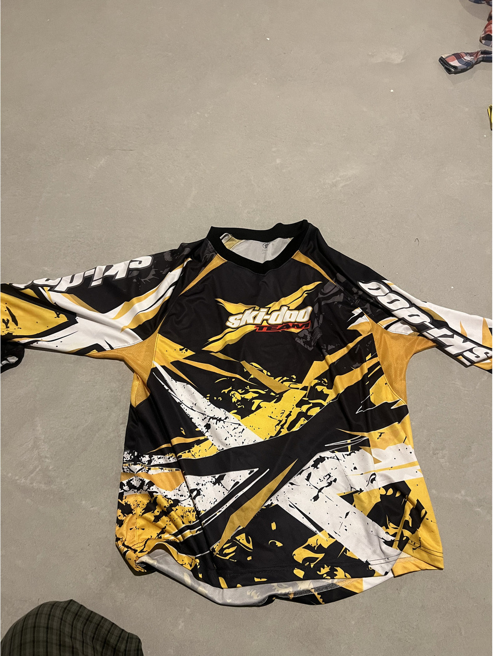 Ski-Doo Men's XL Black Yellow Long Sleeve Racing Jersey Snowmobile